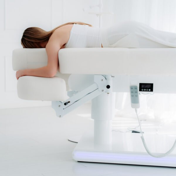 Elektrinis kosmetologinis gultas „Eterna Gentle Flex”